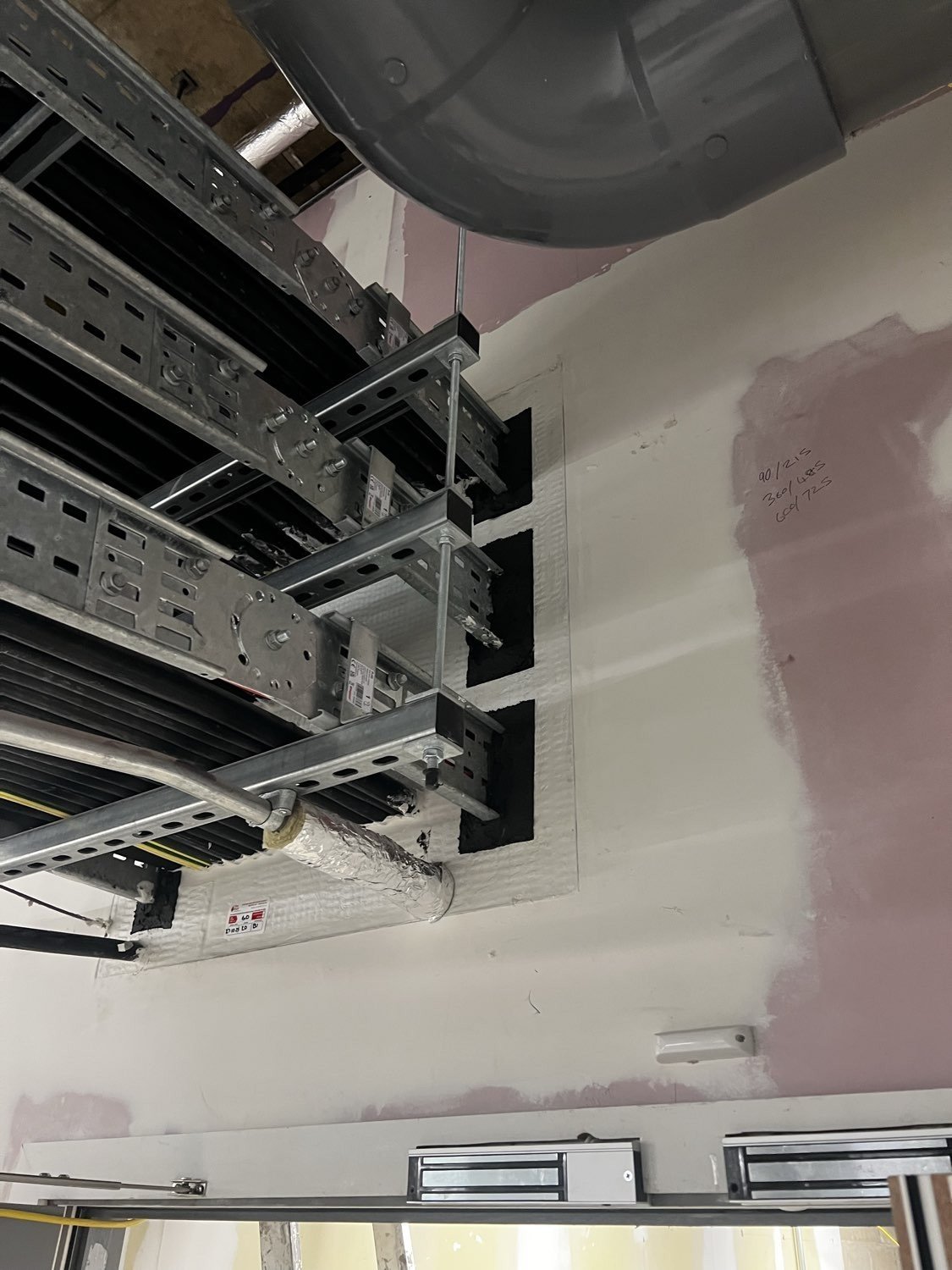 Cable tray penetration sealing